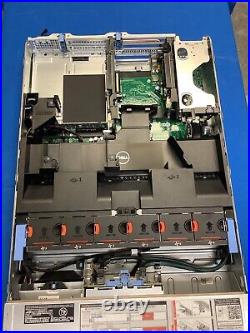 Dell PowerEdge R730 8 Bay 0599V5 SFF 2.5 2U Server 1100W PSU heatsink